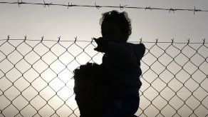 Refugiados protestan en frontera e islas griegas