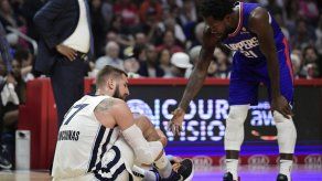 Grizzlies sin Valanciunas por resto de temporada por lesión