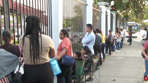 Familiares de detenidos en protestas Familiares de detenidos en protestas