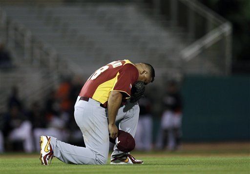 Peloteros venezolanos lamentan deceso de Chávez