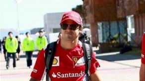 Felipe Massa renueva con Ferrari hasta el final de 2013