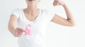 Reconstrucción de mamas ayuda a rehacer también la vida de las pacientes