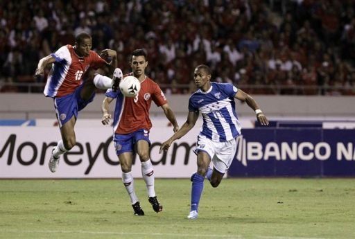Costa Rica se impuso 1-0 a Honduras en San José