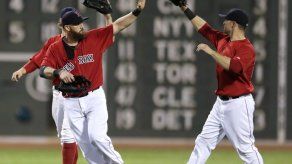 Céspedes y Bautista deciden triunfos de sus equipos