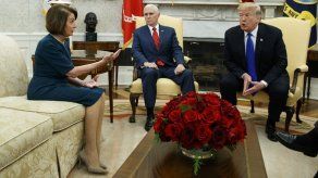 Trump menciona ataque en Francia para demandar muro