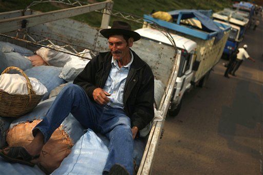 Bolivia: bloqueo de rutas por opositores a Morales