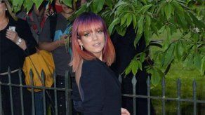 Lily Allen abandona Twitter tras ser fotografiada ebria en Notting Hill