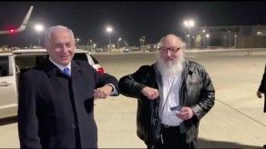 Llegó a Israel Jonathan Pollard, el exespía que pasó 30 años preso en EEUU