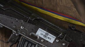 Empieza en Colombia extracción de armas de zonas de concentración de FARC