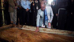 Príncipe Guillermo finaliza su gira en los lugares sagrados de Jerusalén