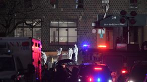 Decenas de personas resultaron heridas en el incendio en el Bronx y al menos 32 fueron hospitalizadas.