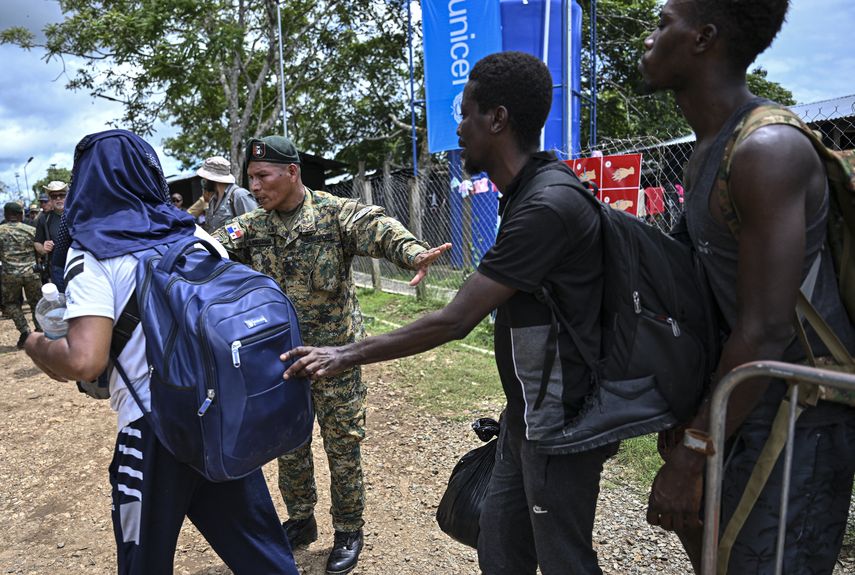 Menor es abandonado en la selva del Darién