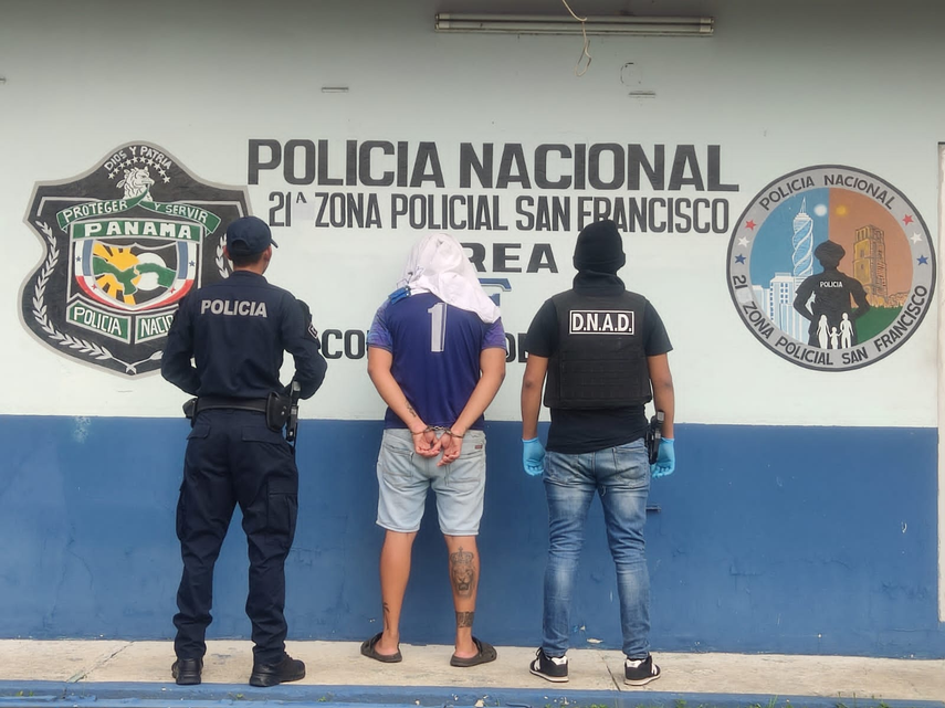 Policía aprehende a sujeto con presunta sustancia ilícita&nbsp;