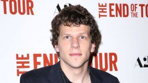 El actor Jesse Eisenberg compara Comic-Con con genocidio