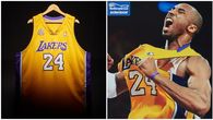 La camiseta amarilla y violeta con el número 24 de Kobe Bryant, que vende una anónima propietaria, la llevó el jugador en 25 encuentros. La camiseta amarilla y violeta con el número 24 de Kobe Bryant, que vende una anónima propietaria, la llevó el jugador en 25 encuentros.