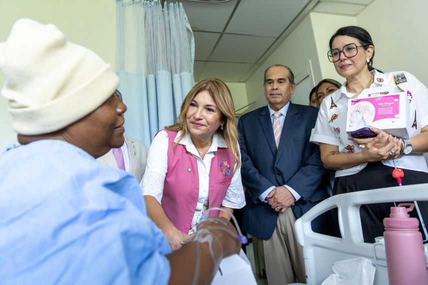 La actividad simboliza la construcción de un camino hacia un futuro más saludable. La actividad simboliza la construcción de un camino hacia un futuro más saludable.