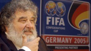 Muere Chuck Blazer