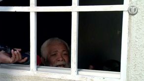 Denuncian encierro de un anciano por mas de 4 meses en su casa