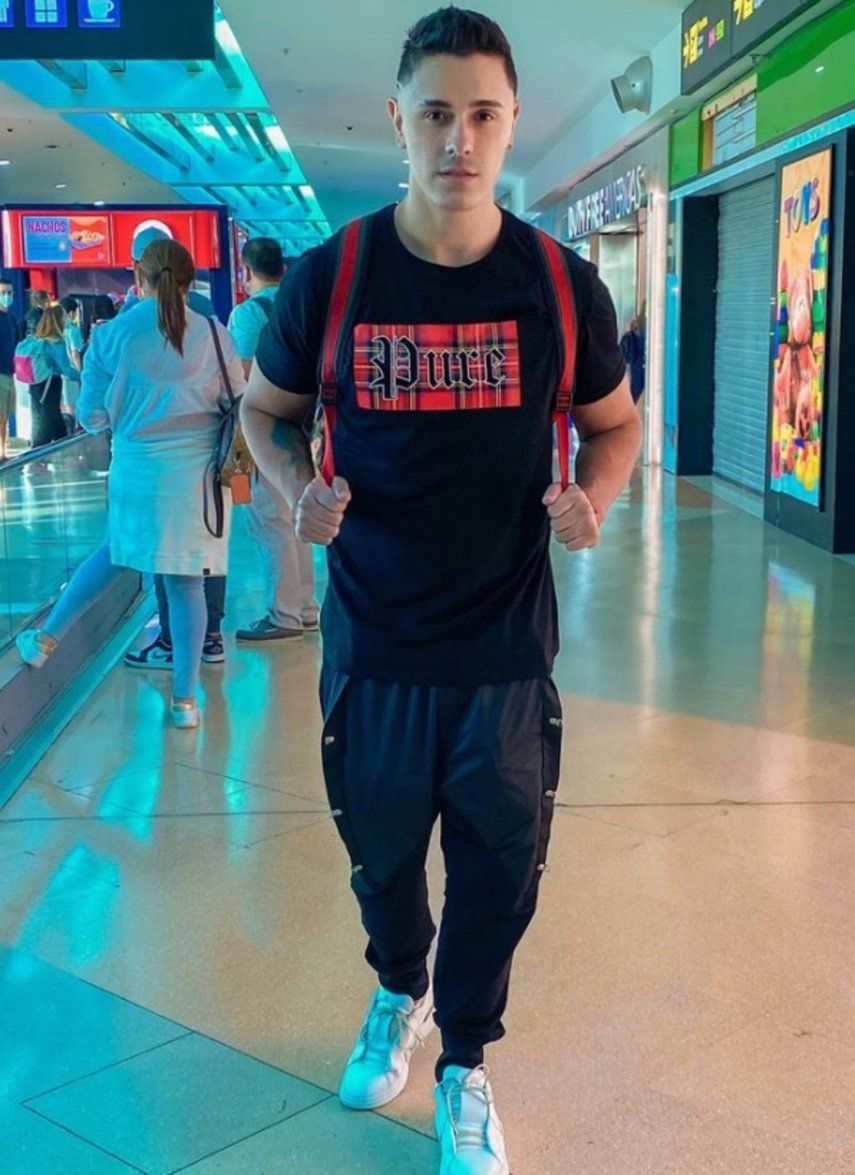 Joey Montana revela fragmento de su nuevo sencillo XL