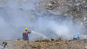 Bomberos informan que incendio en Cerro Patacón está controlado.