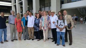 Surgen los primeros nombres de aspirantes al solio presidencial por la libre postulación