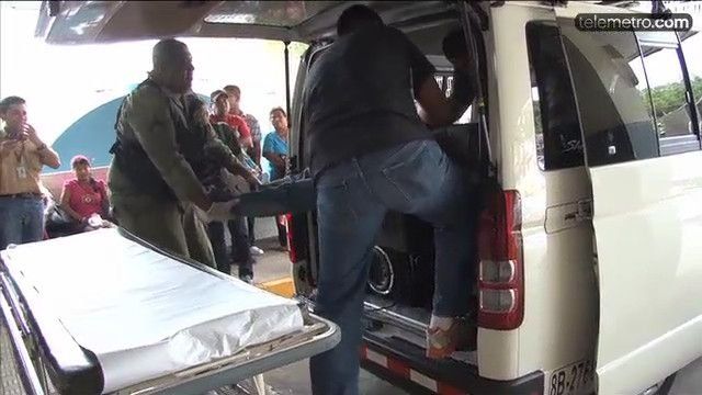 Hombre mata a otro de 5 tiros dentro de una chiva repleta de pasajeros