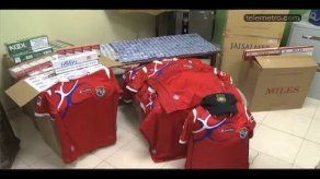 Decomisan más camisetas de la selección de Panamá falsificadas
