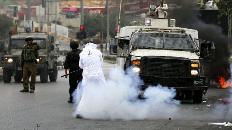 Continúan los enfrentamientos entre palestinos e israelíes en Día de la Ira