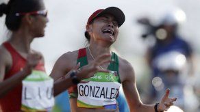 Guadalupe González gana plata para México en marcha