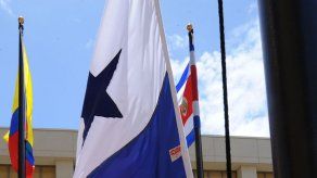 Rechazan proyecto sobre prohibición de banderas extranjeras