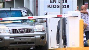Alcalde Blandón propone cobro de estacionamientos de Cinta Costera