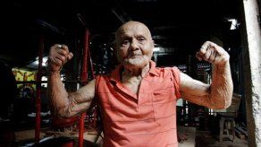 Ex Mister Universo cumple 100 años en India