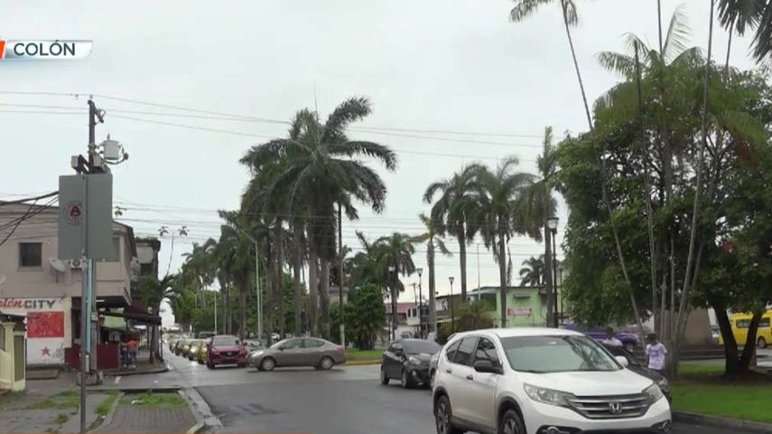 Colón celebrará desfiles patrios.