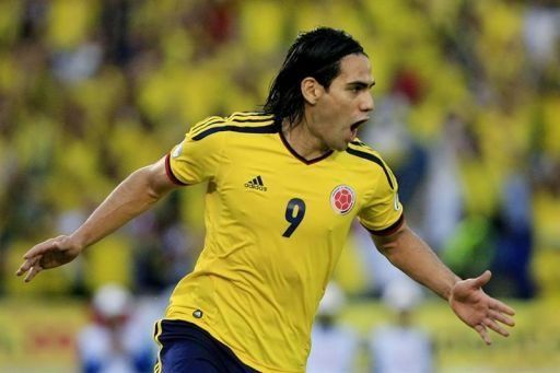 Colombia vence 2-0 a Perú y acaricia sueño de Brasil-2014