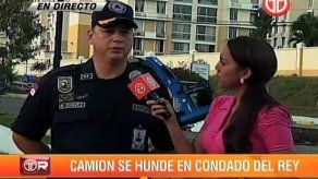 Continúan tareas para remover camión en Condado del Rey