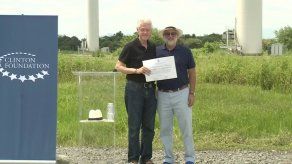 Bill Clinton participó en inauguración del Parque Eólico en Coclé