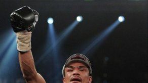 Márquez dice que se quiere retirar del boxeo como campeón mundial