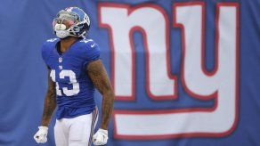 Eli Manning sólo quiere que Beckham siga jugando