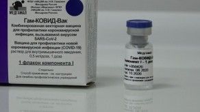 El mundo esperanzado a una vacuna potencialmente eficaz contra el covid-19
