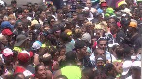 Policía detectó a 100 menores de edad incumpliendo el toque de queda en Carnaval Policía detectó a 100 menores de edad incumpliendo el toque de queda en Carnaval