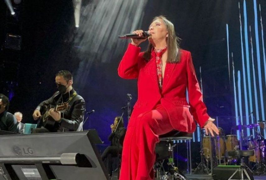 Ana Gabriel es abucheada tras hablar de política durante concierto