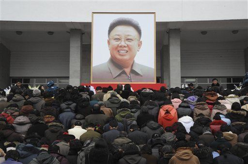 Mezcla de emociones impulsa el duelo masivo norcoreano