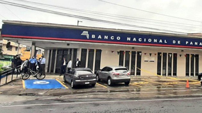 Un ínsólito robo se registró este martes en las&nbsp; oficinas administrativas de un banco