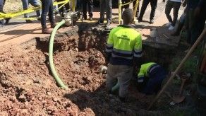 Idaan repara fugas de agua potable y alcantarillado en San Miguelito
