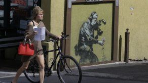 Piden $13.000 en restauración a vándalo de Banksy