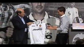 El Valencia anuncia un preacuerdo con Gago y el Real Madrid