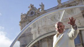 Papa es personalidad política más popular en Internet Papa es personalidad política más popular en Internet