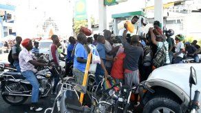 Haití vive segundo día de huelga de transporte tras violentas protestas Haití vive segundo día de huelga de transporte tras violentas protestas