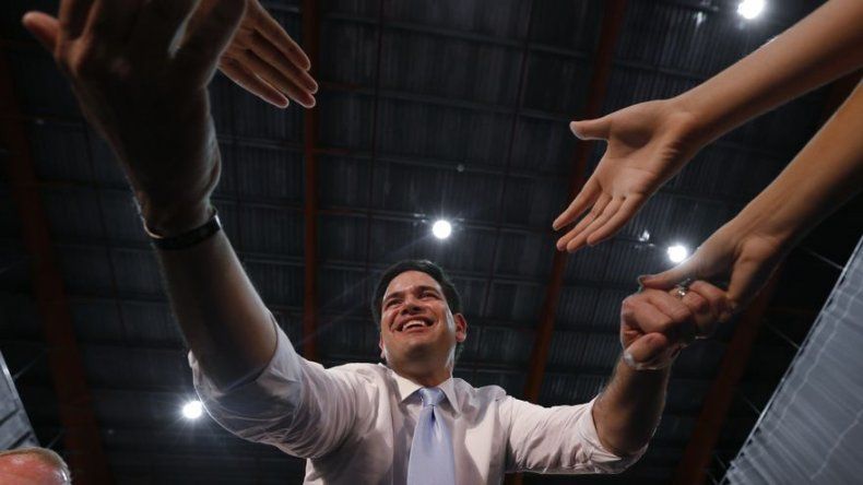 Trump pide a Rubio abandonar la contienda presidencial