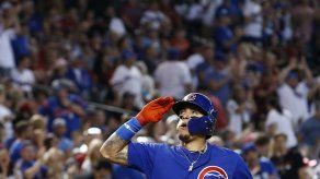 Cachorros ganan 7-2 a Diamondbacks y recuperan la punta